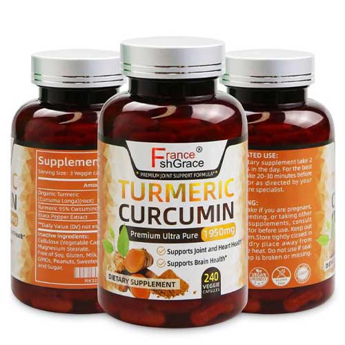 Supplementing nutrition with Halal Ginger, Black Pepper, Turmeric Capsules 